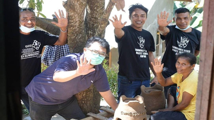 Sandiaga Uno Apresiasi Inovasi Olah Sampah Pemkab Ende