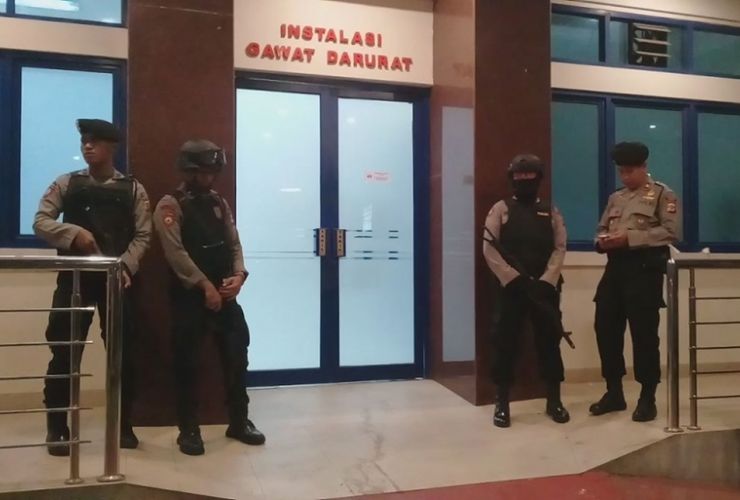 Dua Polisi PJR Ditembak Orang Tak Dikenal