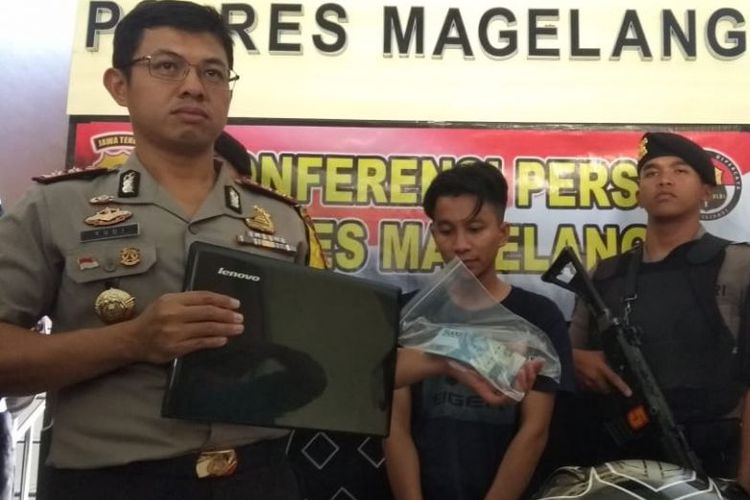 Setelah Membunuh, Pemuda Ini Membonceng Jenazah Kekasihnya Naik Motor untuk Dibuang di Irigasi