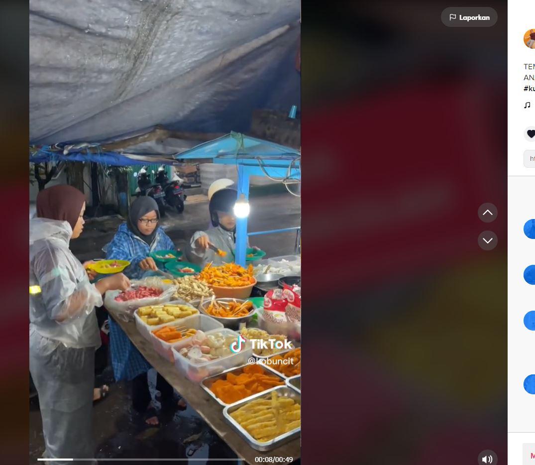 Video Viral TikTok, Tempura Diserbu Emak Emak Sidoarjo, Provinsi Jawa Timur, Ini Jajanan Pak Siran