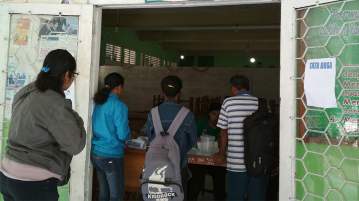 297 Calon Siswa Sudah Mendaftar di SMKN 3 Kupang pada Hari Pertama