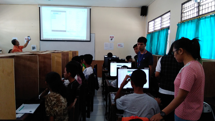 SMP Lentera Kupang Buka Kelas Programer