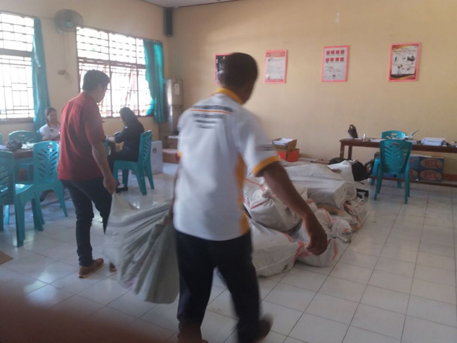 23 Jenis Logistik Pemilukada Sudah Masuk di KPUD Sikka