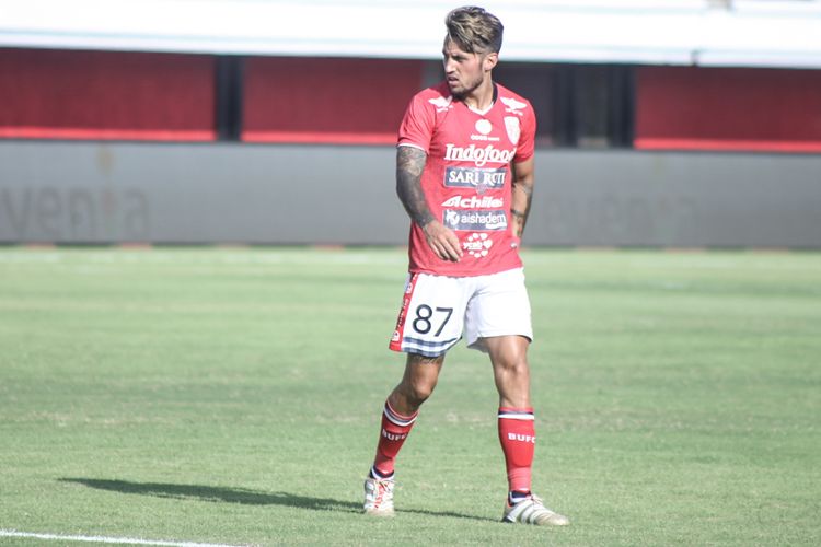 Stefano Lilipaly Eks Pemain Bali United Dikembalikan ke Klub Asal Borneo FC - Pos-kupang.com