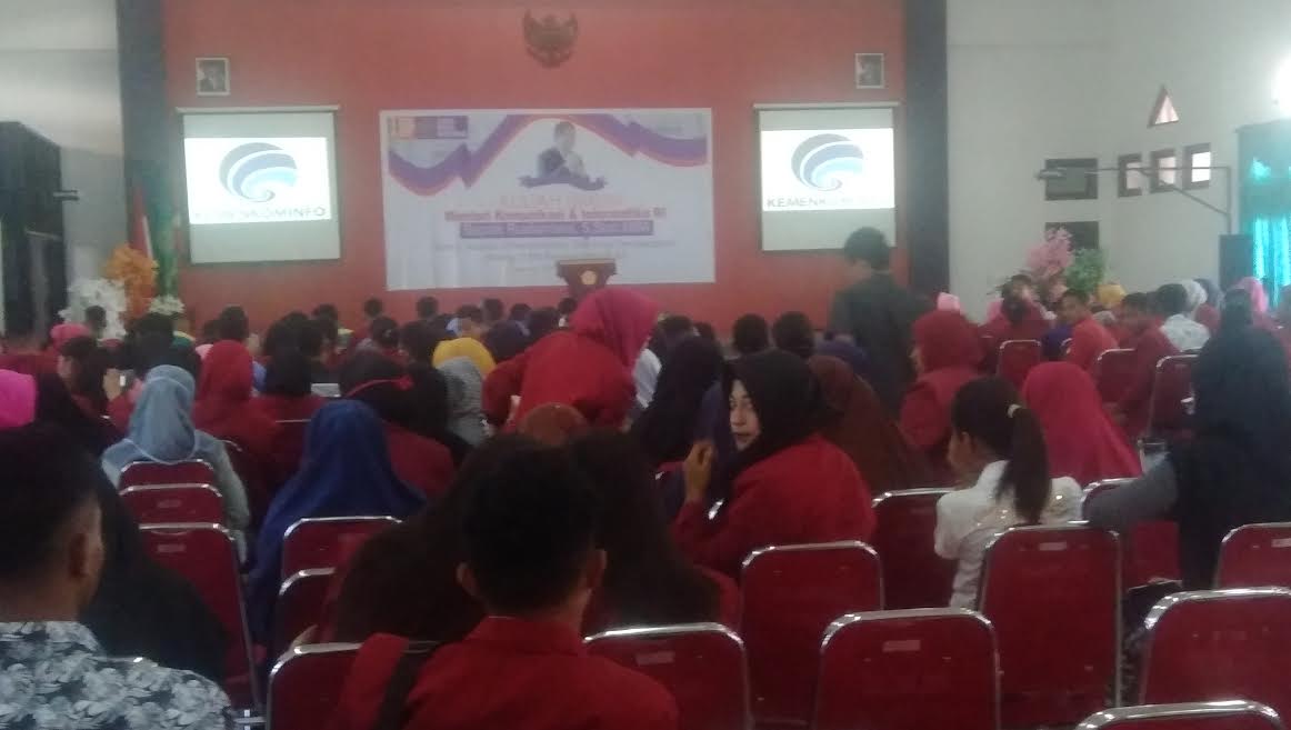 suasana-dalam-ruang-aula-muhammadiyah.jpg