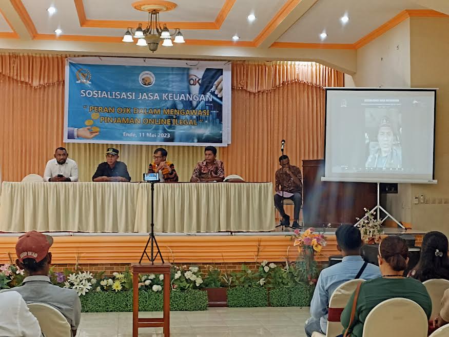 Gandeng OJK, Anggota DPR RI Ahmad Yohan Dukung Berantas Pinjol Ilegal dan Rentenir di Ende