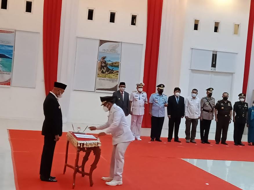 Wakil Bupati Erikos Emanuel Rede Komit Bantu Bupati