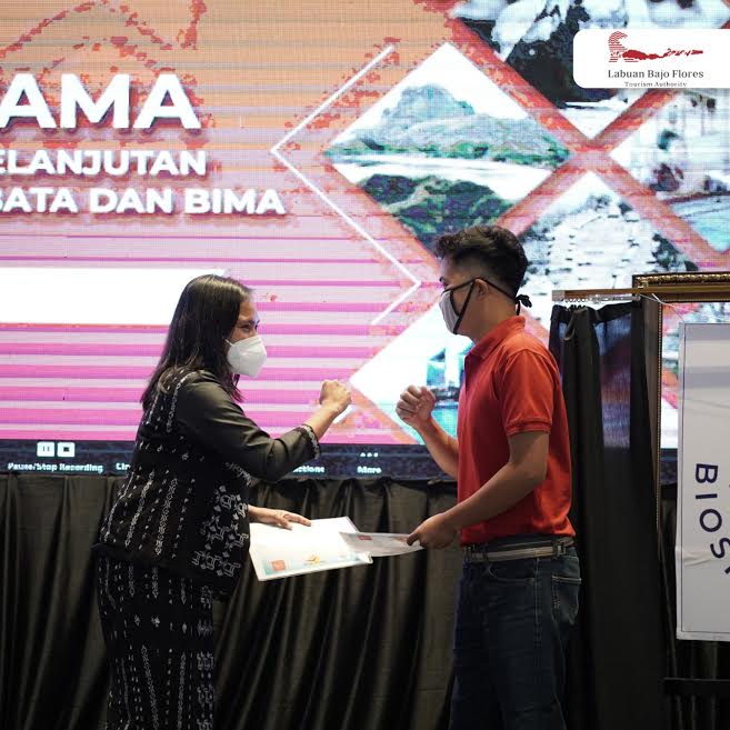 15 Penyelam di Labuan Bajo Dapat Sertifikat Reef Check