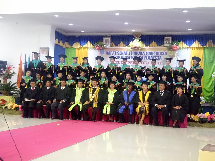 Wabup Marianus Sebut Nagekeo Bangga Ada 28 Sarjana Baru dari STKIP Nusa Bunga Floresta