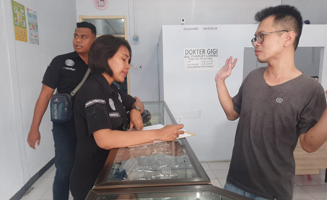 Tanggapi Kelangkaan Masker dan Sanitizer, Polda NTT Lakukan Sidak Apotek dan Pusat Perbelanjaan