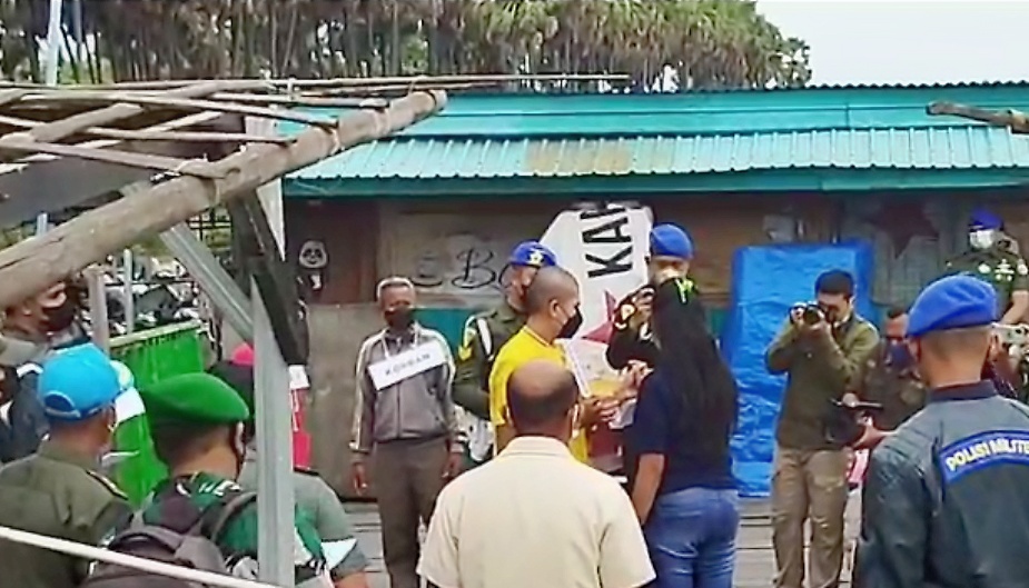 Sebelum Tewas Dianiaya, Korban Cemburu Pratu Reterson Dansa dengan Pemilik Bamboe Cafe