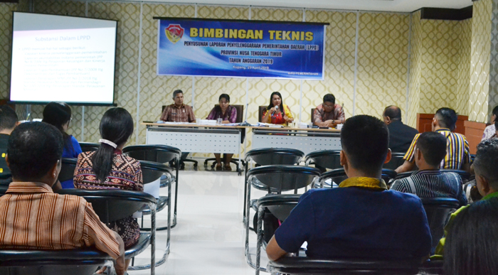 tingkatkan-kemampuan-aparatur-pemerintahan-daerah-pemprov-ntt-gelar-bimtek-penyusunan-lppd.jpg
