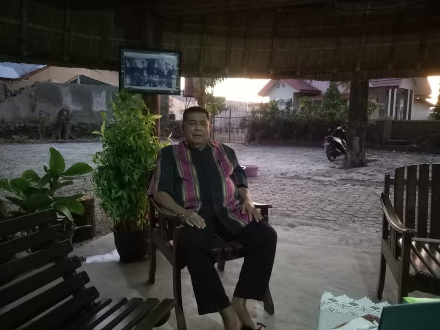 Tokoh Masyarakat NTT, Esthon Foenay Ajak Masyarakat Jaga Kamtimbas Ditengah Pandemi