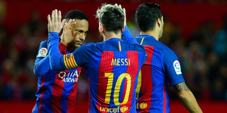 trio-msn-lionel-messi-luis-suarez-dan-neymar_20161107_075643.jpg