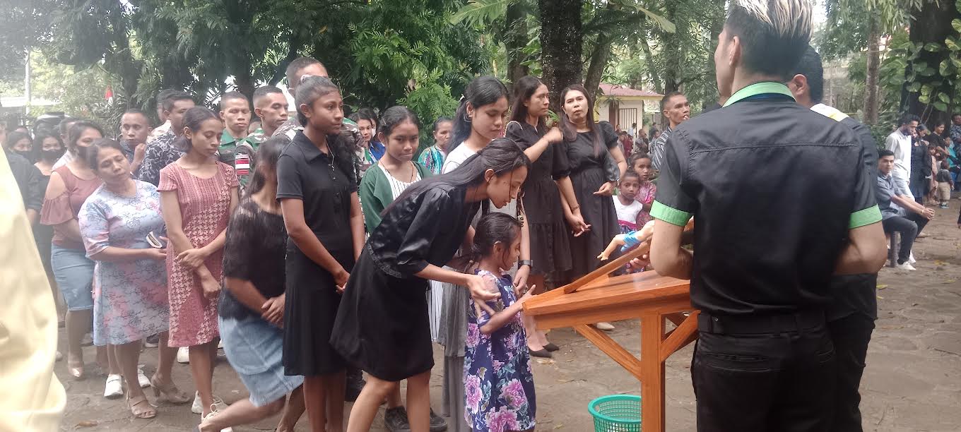 Paskah 2023, Misa Jumat Agung, Uskup Atambua : Tugas Kita Adalah Mewartakan Kristus yang Tersalib