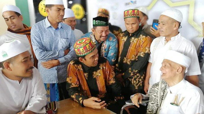 UAS Tiga Hari Berada di Aceh, Berdoa di Kuburan Massal dan Bertemu Habib Muhammad