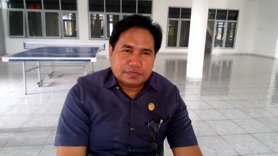 John David Perihatin Motif Tenun Ikat Sumba Timur Dijiplak