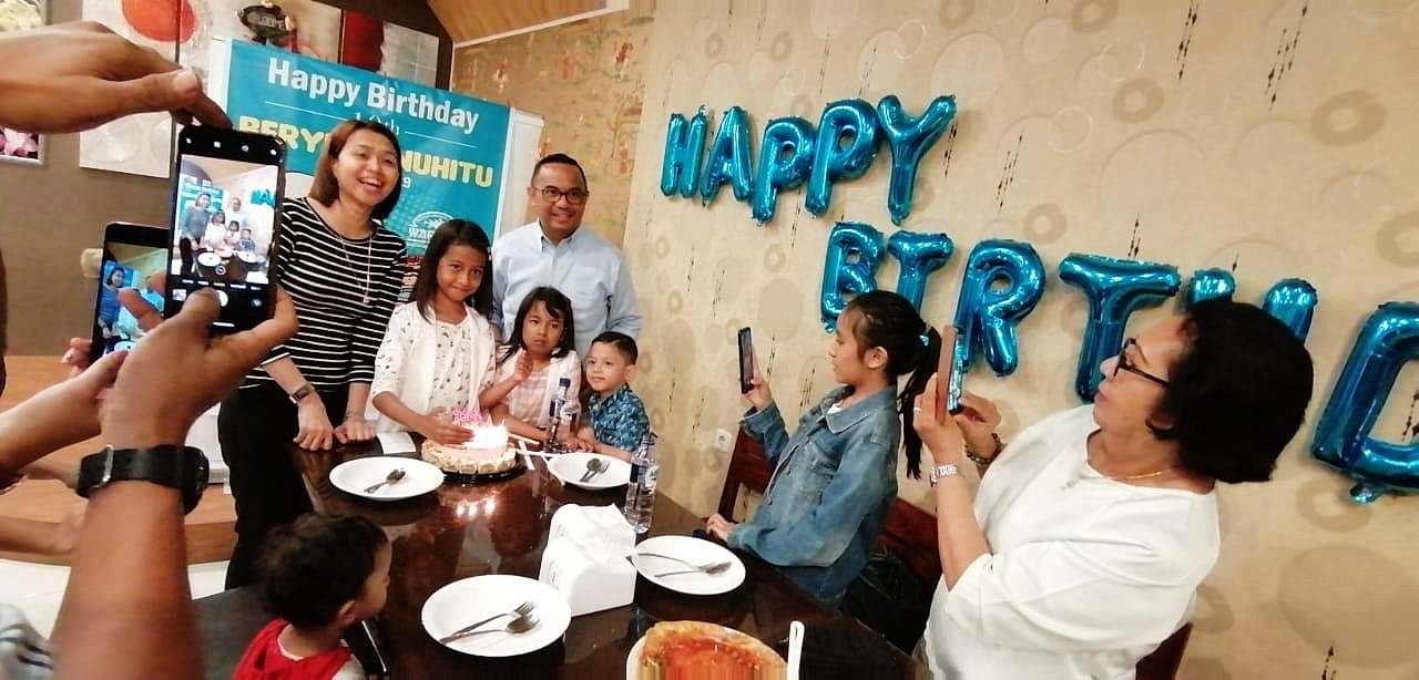 Rayakan Ultah di Waroenk, Gratis Tart Cake hingga Perlengkapan Acara, Simak Keunggulannya