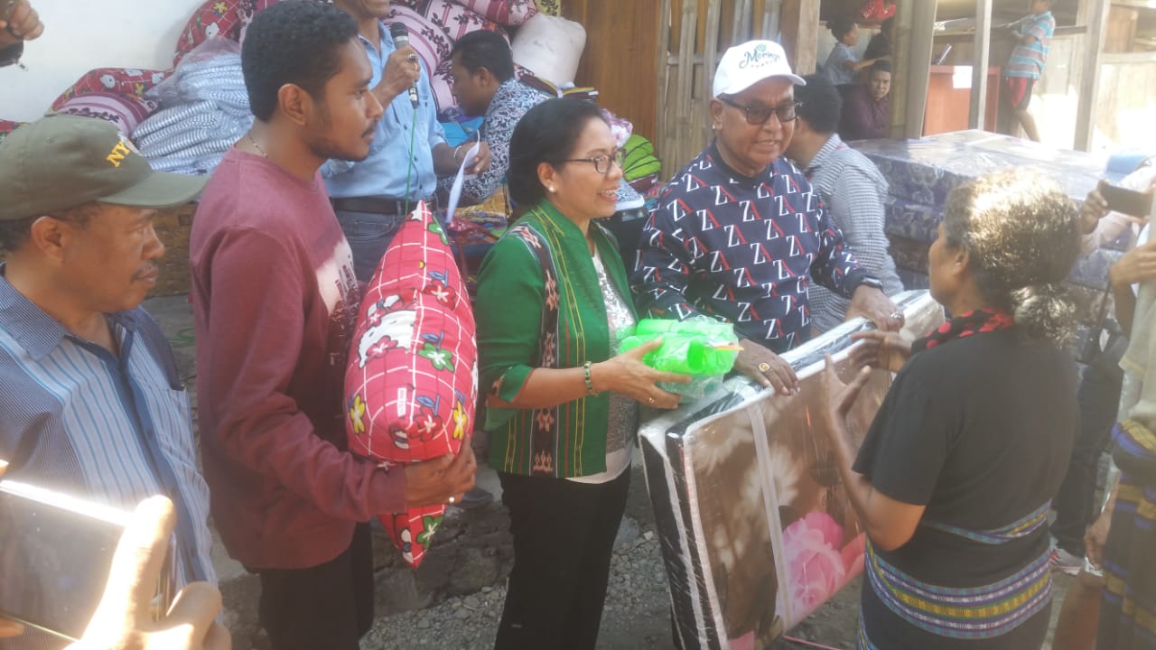 Ini yang Disampaikan Wagub NTT Terpilih Saat Kunjungi Warga Kampung Gurusina