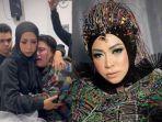 Adik-Melly-Goeslaw-Meninggal-Dunia.jpg