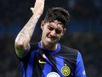 Alessandro-Bastoni-Bek-tengah-berusia-24-tahun.jpg