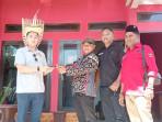 Anggota-DPR-RI-Stevano-Adranacus-bersama-Pengurus-DPC-PDIP-Rote-Ndao-beberapa-waktu-lalu.jpg