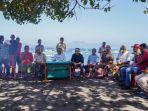 Ansy-Lema-sambangi-nelayan-di-Kabupaten-Ende.jpg