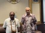 BUPATI-MERAUKE-ROMANUS-MBARAKA.jpg