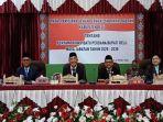 Bupati-Belu-Willybrodus-Lay-menyampaikan-pidato-perdananya-di-hadapan-DPRD.jpg