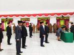 Bupati-Malaka-Simon-Nahak-melantik-pejabat-eselon-II-III-dan-IV.jpg