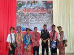 Bupati-Simon-Nahak-usai-membuka-kegiatan-Sosialisasi-Pembinaan-Sumber-Daya-Manusia.jpg