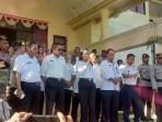 Bupati-Sumba-Barat-Daya-Ratu-Ngadu-Bonnu-Wulla-menantanga-mahasiswa.jpg