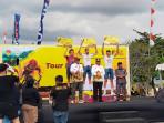 Bupati-TTS-sambut-pembalap.jpg