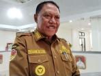 Bupati-TTS-tegaskan-dirinya-hanya-menghadiri-undangan-syukuran.jpg