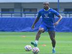 David-da-Silva-Cedera-Gervane-Kastaneer-Jadi-Harapan-Persib-Bandung-Hadapi-Bali-United-di-Liga-1.jpg
