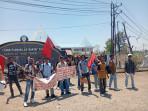 Demo-LMND-di-Kantor-DPRD-TTU.jpg