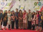 Dharma-Wanita-Persatuan-DWP-Universitas-Nusa-Cendana-Undana-pose-bersama-saat-kunjungan.jpg