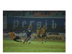 Dua-gol-yang-dihasilkan-Persib-Bandung-salah-satunya-melalui-kaki-David-da-Silva.jpg