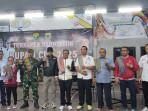 FOTO-BERSAMA-Bupati-Timor-Tengah-Selatan-TTS-Eduard-Markus-Lioe-S-IP-SHMH-berpose.jpg