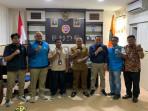 Foto-Bersama-Bupati-Ende-dan-Manajemen-Unit-Unit-PLN-di-Kabupaten-Ende.jpg