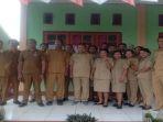 Foto-bersama-Korwas-Kepala-Sekolah-dan-para-guru-SMAN-6-Elar.jpg