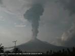 Foto-meletus-gunung.jpg