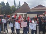 Gerakan-Mahasiswa-Nasional-Indonesia-GMNI-Ngada-gelar-unjuk-rasa.jpg
