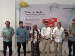 Gunting-pita-dalam-grand-opening-Hyundai-Cabang-Kupang.jpg
