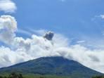 Gunung-Ili-Lewotolok-di-Kabupaten-Lembata.jpg