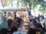 Peserta Retret Pejabat Struktural Pemprov NTT Borong Dagangan UMKM