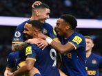 Hasil-Liga-Inggris-Gol-Wilson-dan-Almiron-Tentukan-Kemenangan-Newcastle-atas-Tottenham.jpg