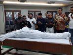 Jenazah-Wakil-Bupati-Alor-Imran-Duru.jpg