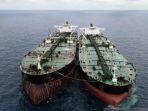 Kapal-Super-Tanker-Iran.jpg