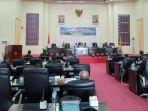 Kegiatan-sidang-di-ruang-sidang-paripurna-DPRD-Kabupaten-Kupang-saat-sidang-IV.jpg